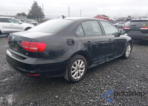 2015 Volkswagen Jetta 1.8T Se z USA, uszkodzony, nr VIN 3VWD17AJ0FM321957